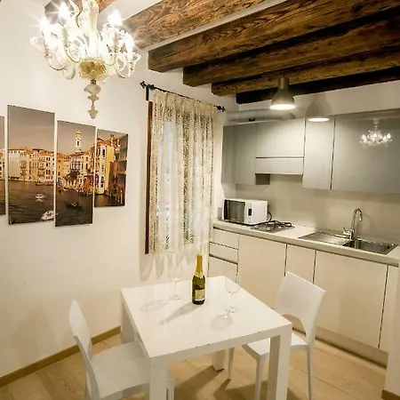 Apartment San Marco Luxury Studio